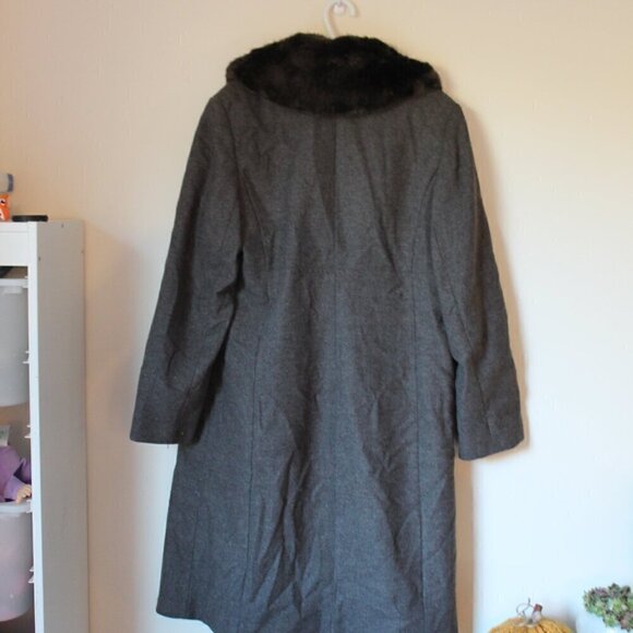 Jones New York Faux Fur Wool Winter Jacket - Picture 5 of 7